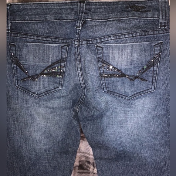 Women’s refuge flared low rise blue jeans size 7 - Picture 2 of 4